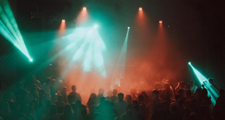 Makkelijke kapsels voor kort haar: snel stijlvol zonder gedoe