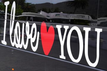 Het verhaal achter vriendin Oos Kesbeke: liefde en steun achter de schermen